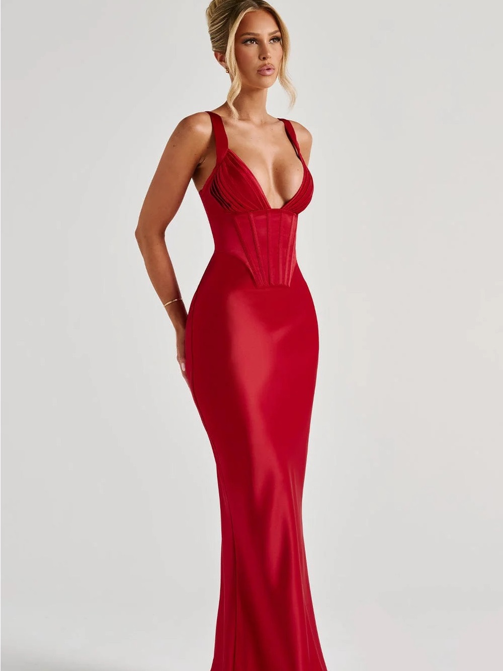 SHAE MAXI DRESS - RED